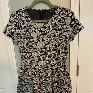 Black and white mini